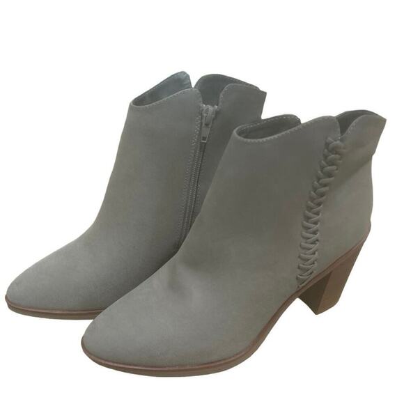 MIA NWOB Gray Dusky Tacked Heel Ankle Booties With Braided Detail Size 9 - Picture 1 of 11
